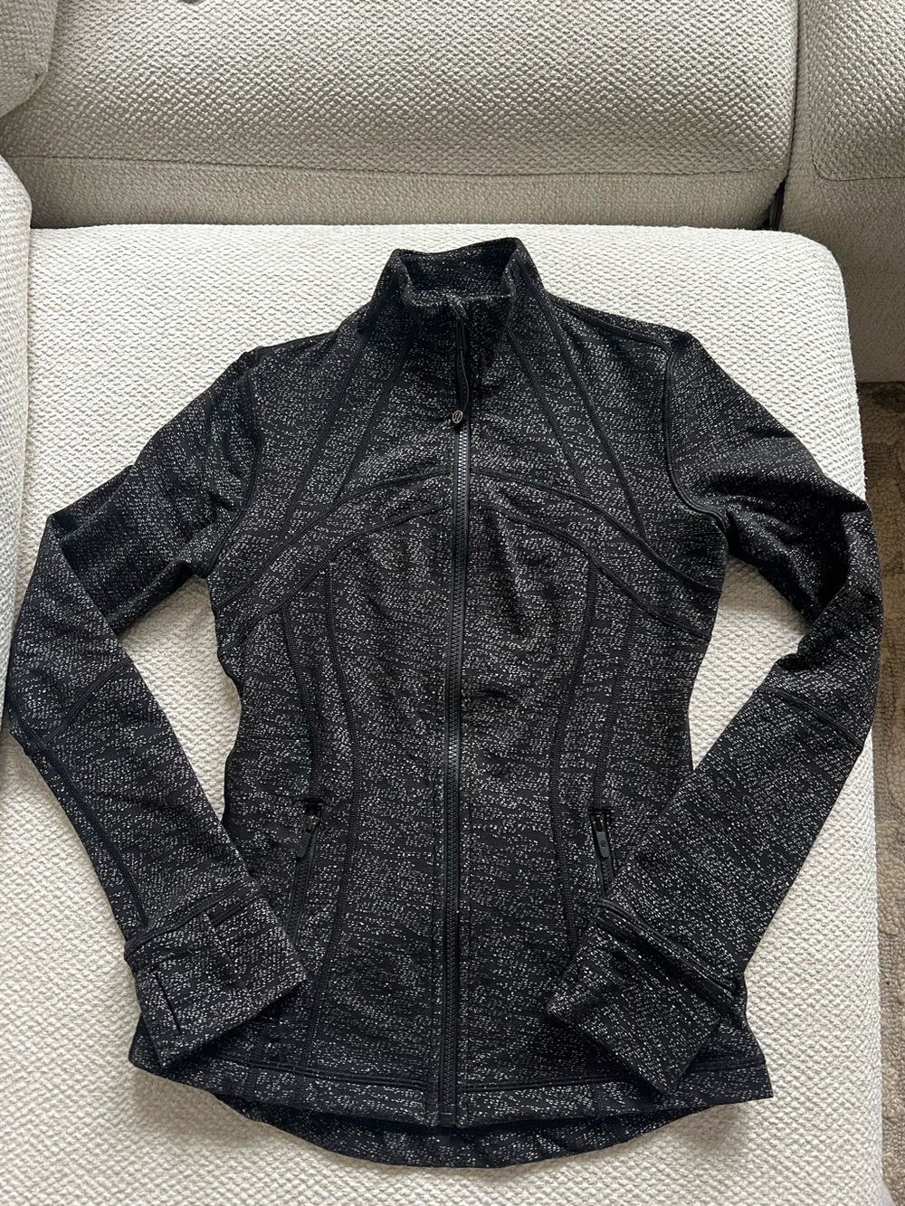 Lululemon define jacket women’s 4 night view white black